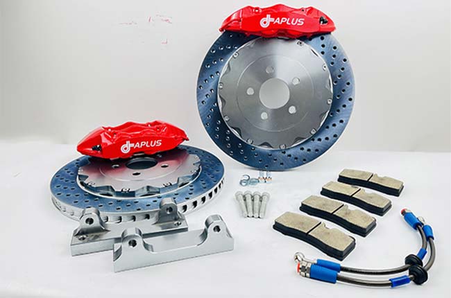 APLUS BM-GT4 BRAKE KITS SHOW