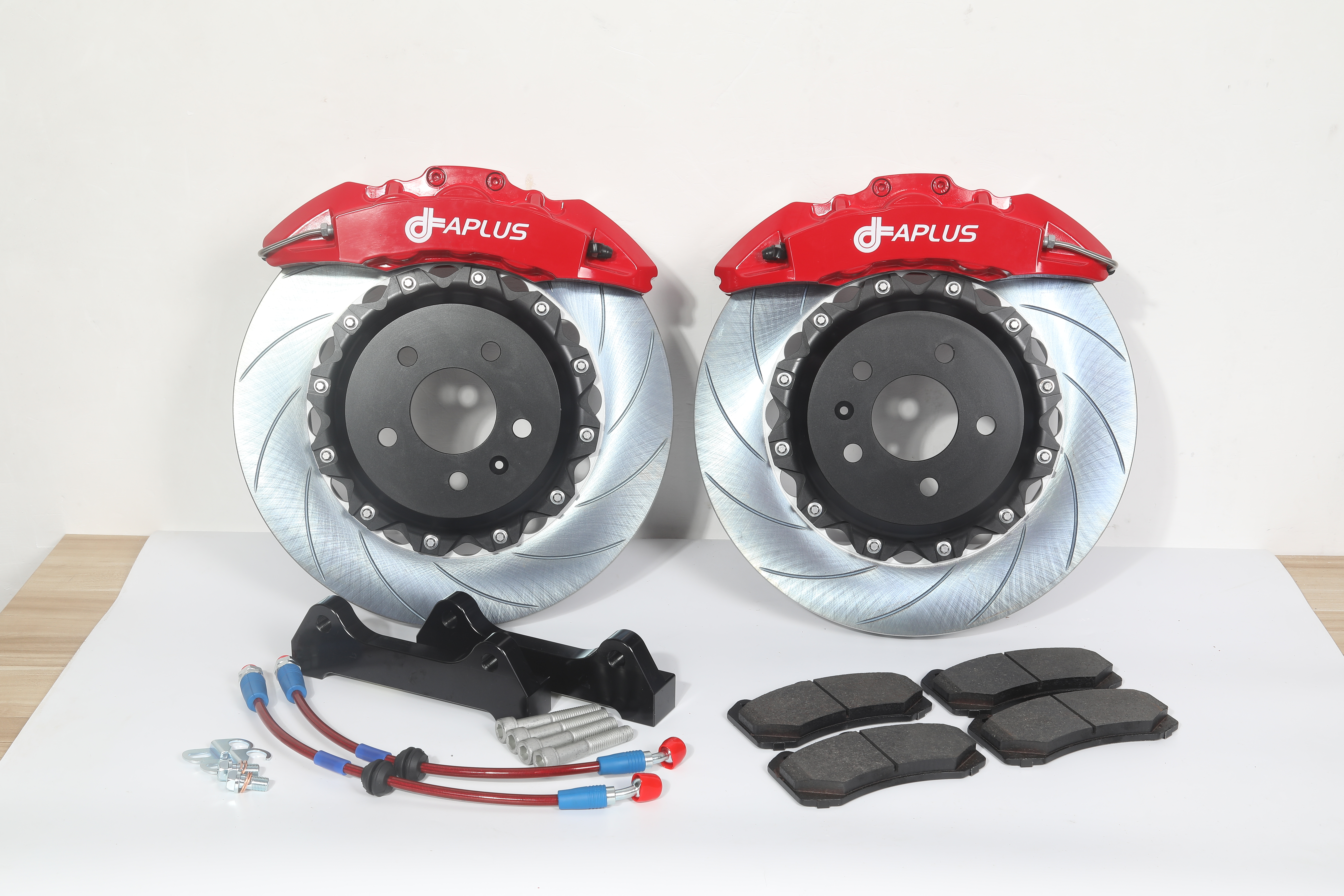 The differences between domestic car calipers and imported calipers？
